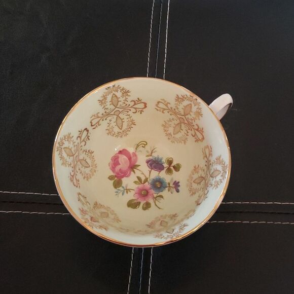 Vintage Royal Grafton Mint Green Gold Floral Tea Cup & Saucer Made in England - Picture 5 of 6